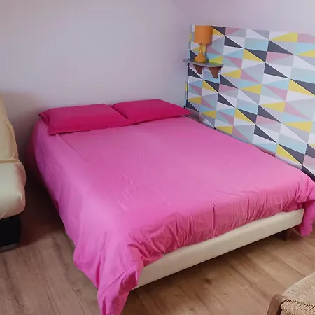 فندق مبيت وإفطار Lila